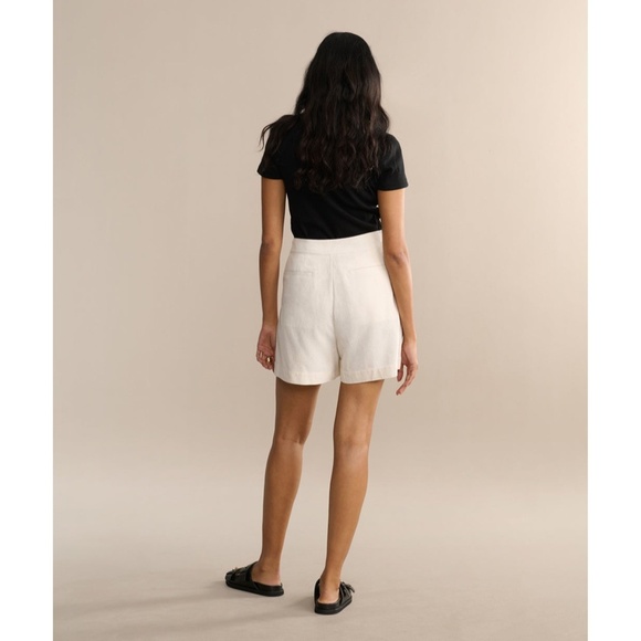 JENNI KAYNE | Bestselling Raw Silk Pleated High Waisted Short in Ivory | Size 12 - Picture 2 of 14